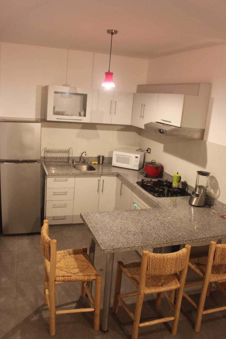 Caihuayna Apart Hotel 파라카스 외부 사진