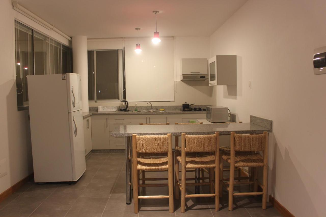 Caihuayna Apart Hotel 파라카스 외부 사진